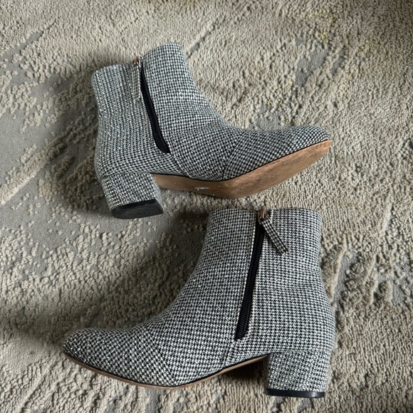 Kurt Geiger Mini Burlington Bootie ankle boots gingham black white bejeweled 6.5 - Picture 14 of 16